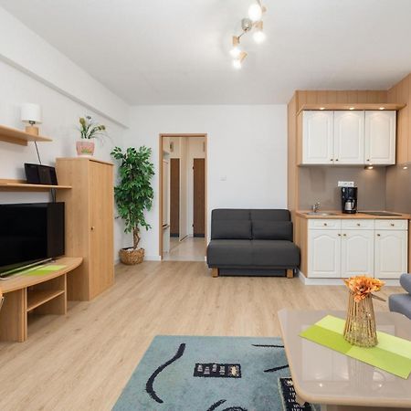 Comfy Studio Turystyczna 300 M To The Beach By Noclegi Renters Miedzyzdroje Eksteriør bilde